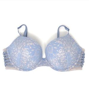 Victoria’s Secret push up bra